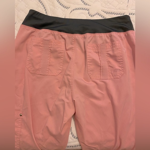 Healing Hands pink scrub set - Picture 3 of 5